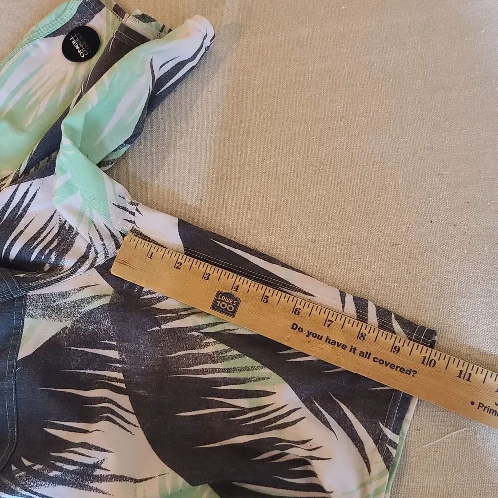 Oneill Cruzers Board Shorts Green Tropical Swim Trunks Surf Beach Resort Size 34